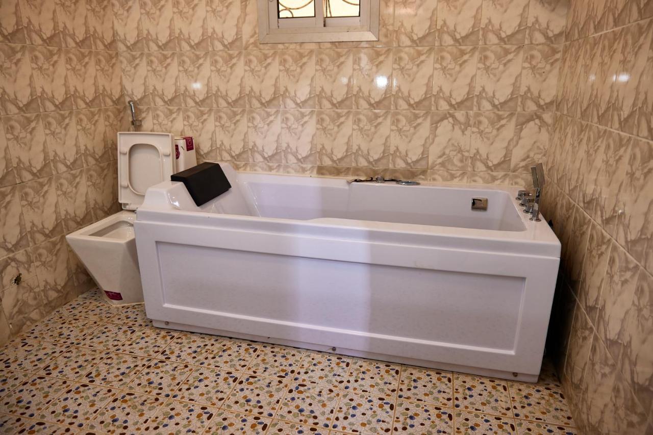 Residence Noumsi Yaounde Luaran gambar