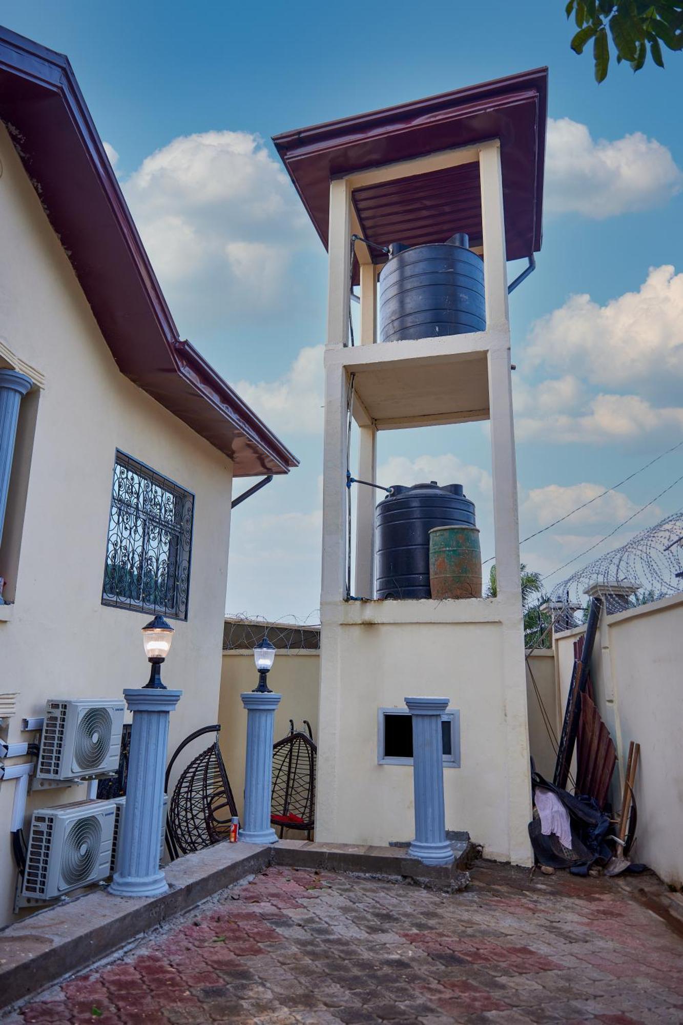 Residence Noumsi Yaounde Luaran gambar