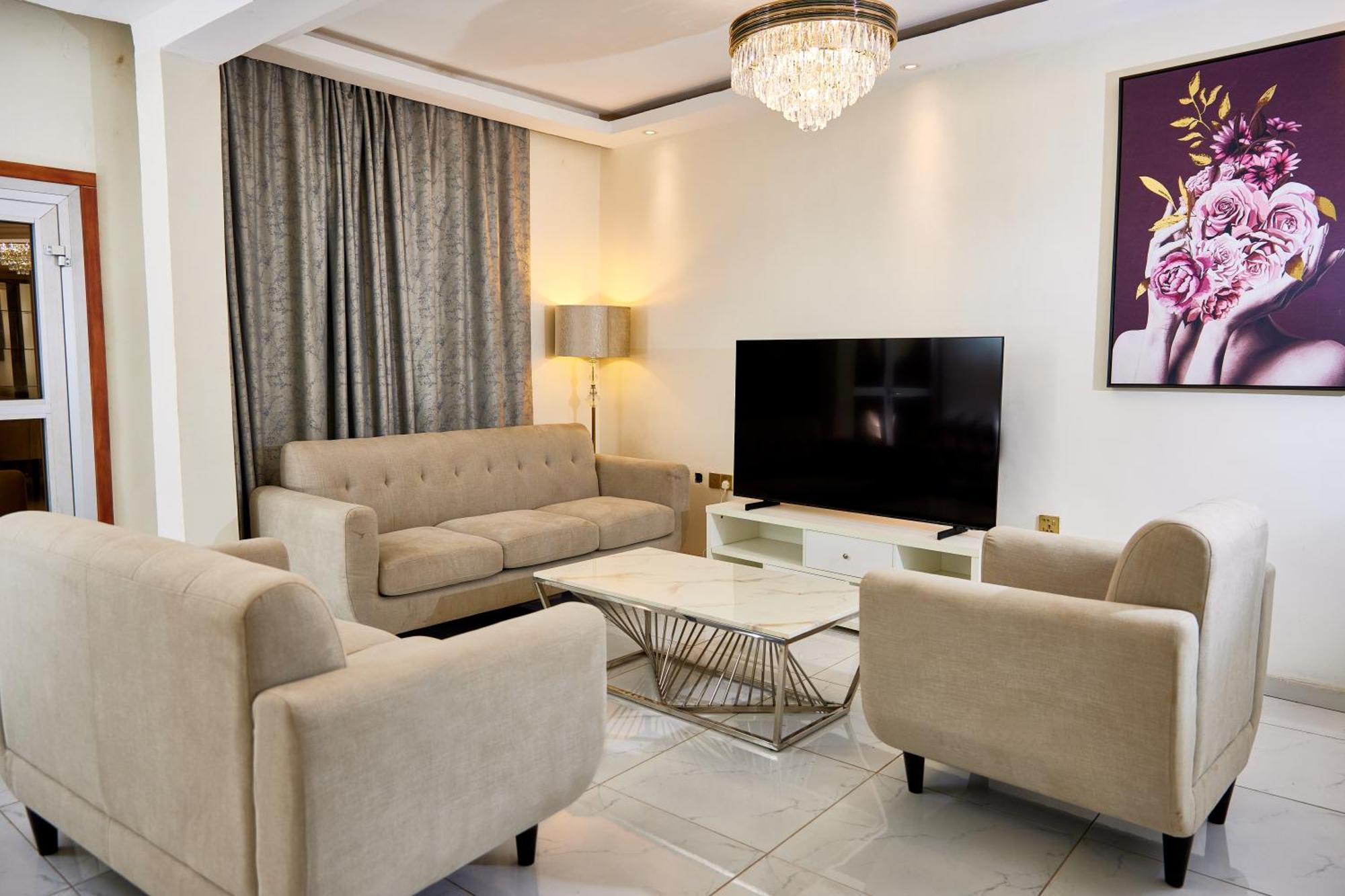 Residence Noumsi Yaounde Luaran gambar