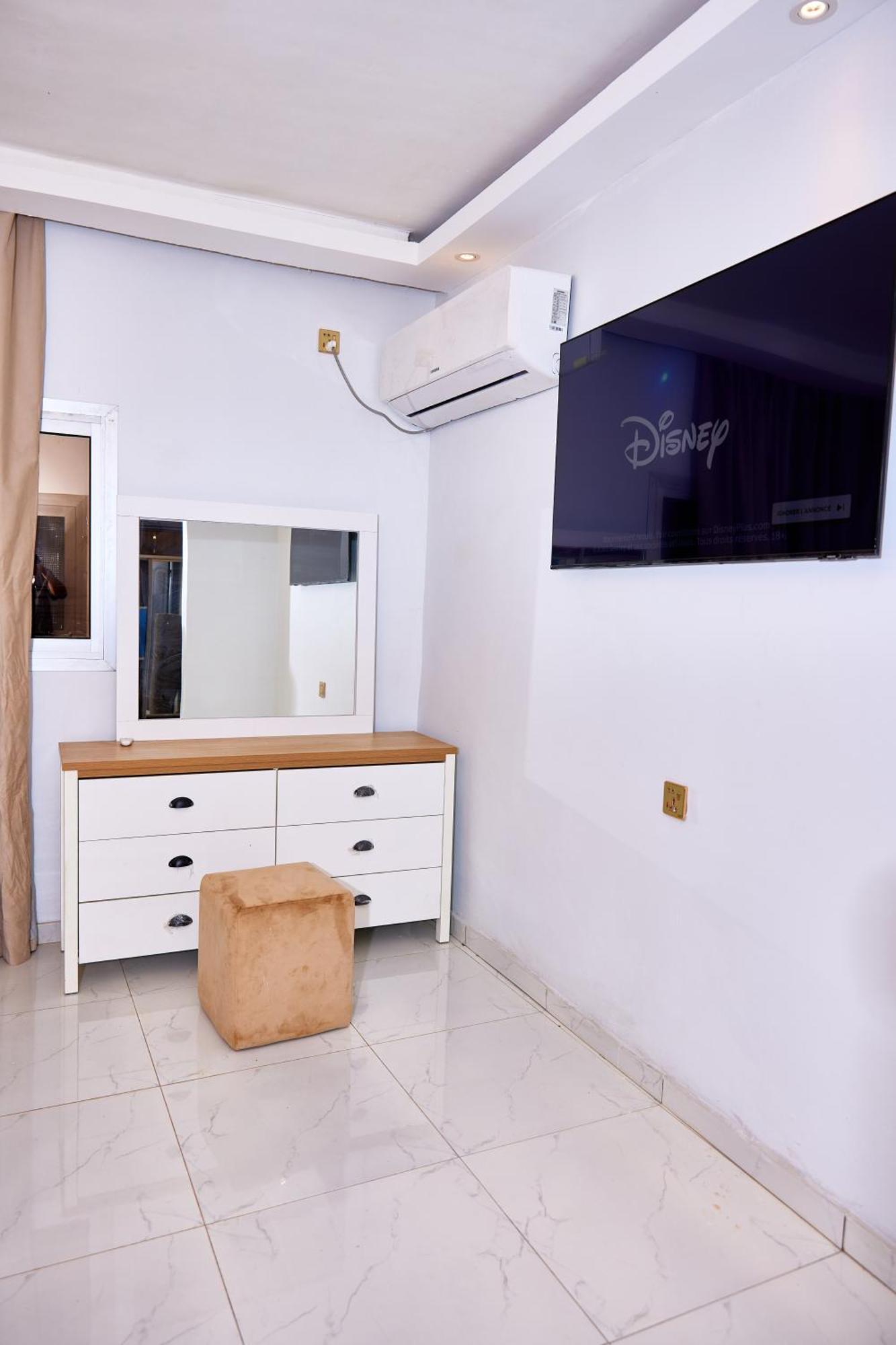 Residence Noumsi Yaounde Luaran gambar